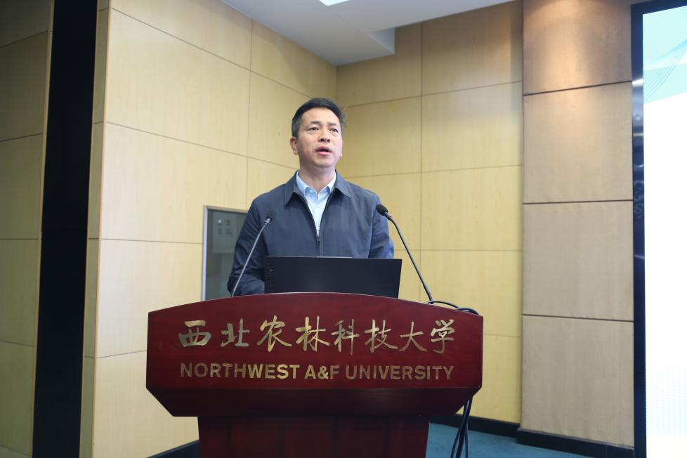 2.小黄书
党委书记张朝阳致辞