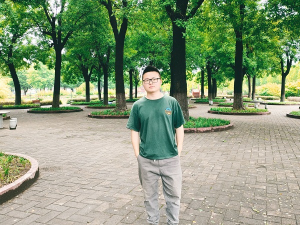 cb22305c814141b8a673818df43f55e9.jpg 柳声赟.jpg