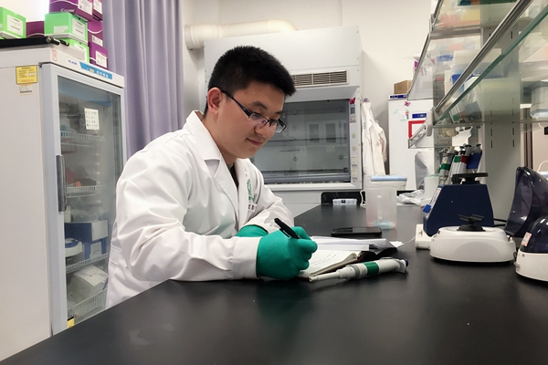 ce327660a9a04295bcd02e14fd2ca7ba.jpg 873A1EAD5F42C2D5D1006744732768BD.jpg