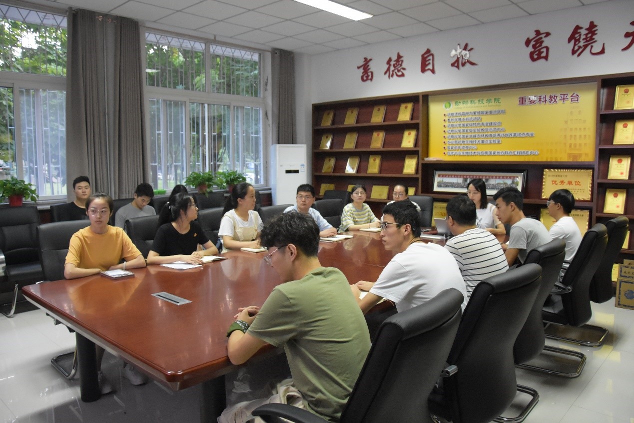 b16017f6b65940e1bf8f2fced6dc4333.jpg b16017f6b65940e1bf8f2fced6dc4333.jpg