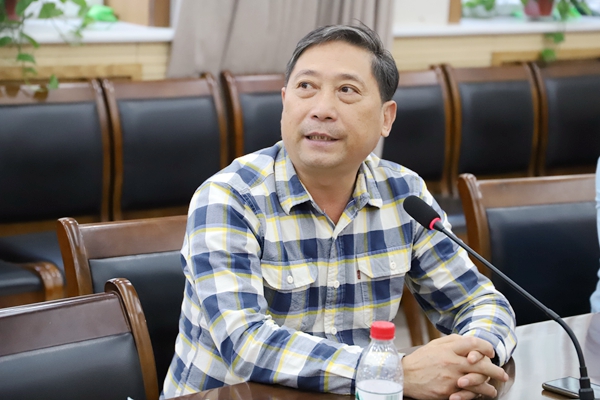 7e87c91704114a73a3f9dfe9e81e6c81.jpg IMG_8143.JPG