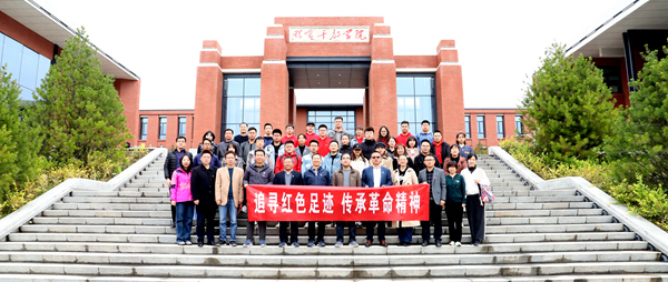 ac3704e21244416187a96dee629dc568.jpg 22222222.jpg