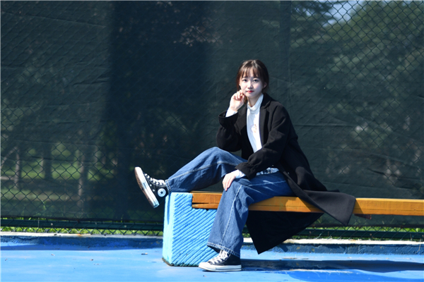 49ef3e33a65c48f9a911b458a9de8e5d.jpg 44梁君桐.jpg