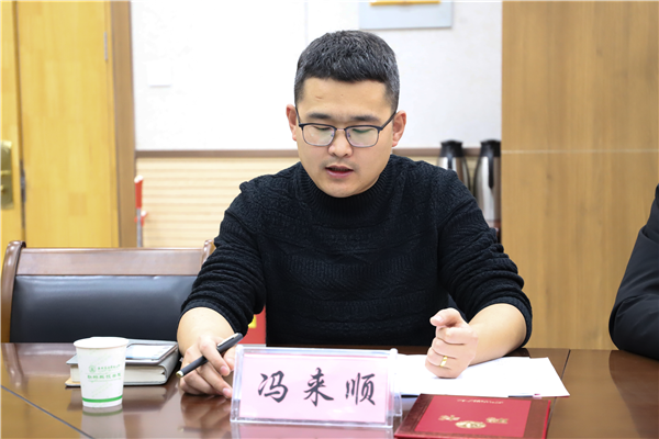 39ed50d44538472480c1e4af79cf92b9.png IMG_1403.png