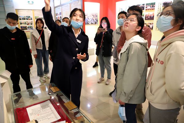 ce4bc1aed355478e8b3a85e62af8f004.jpg IMG_6294.JPG