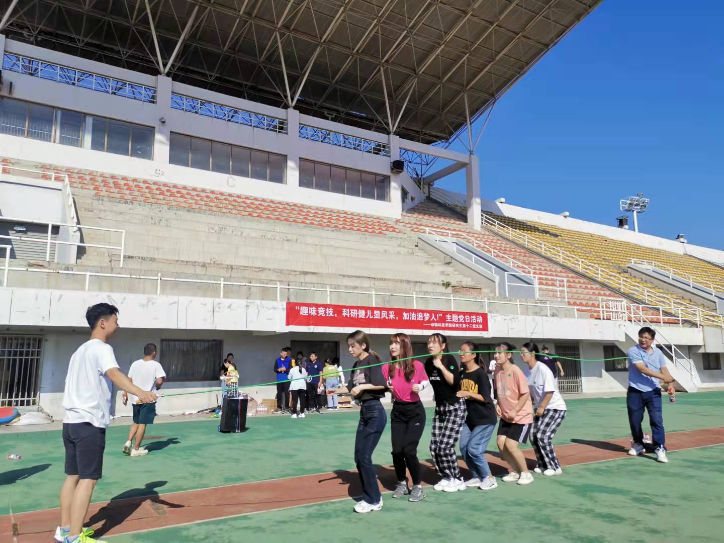 eb0bf056acd34066b66d319c085c3b3e.jpg eb0bf056acd34066b66d319c085c3b3e.jpg