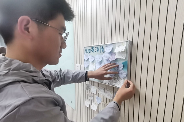 070ffc61209e4ca299141624a3294679.jpg 同学参与情况.jpg