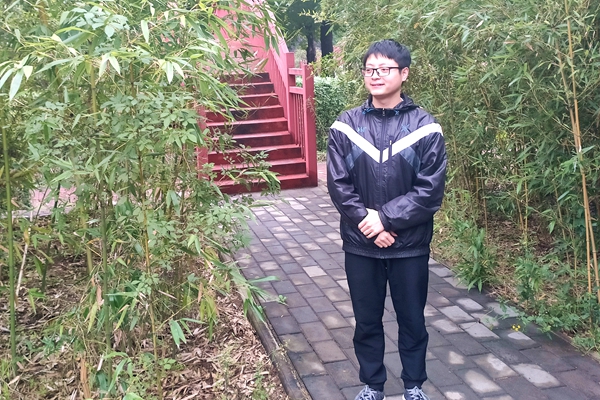 2bea1db18a084da88f45b432bd78cb91.jpg 张志强.jpg