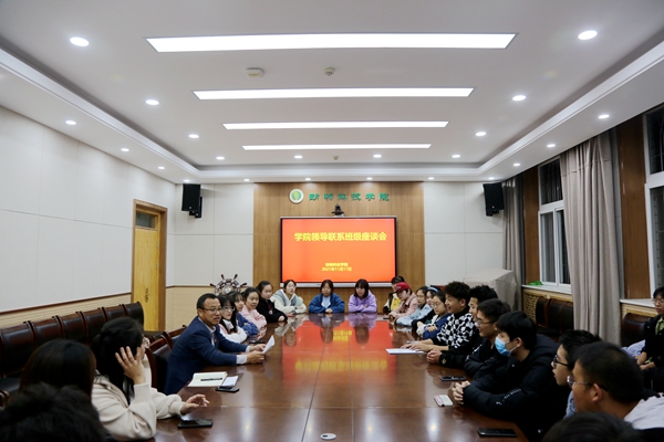 71e96c59950a4e65b94ce1280d8089fd.jpg 336A4694.JPG