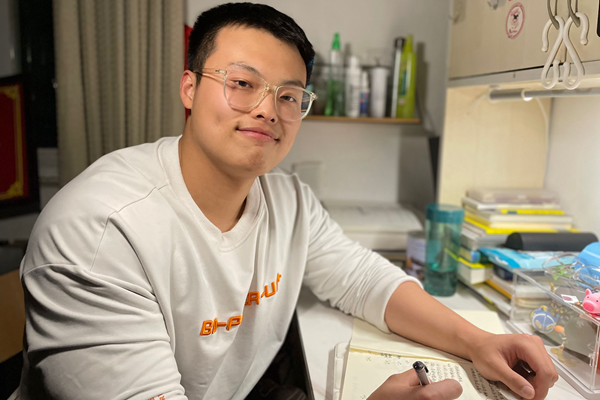 8d96aee7d3d54538bee271f468bf9488.png 廖旭杰.png