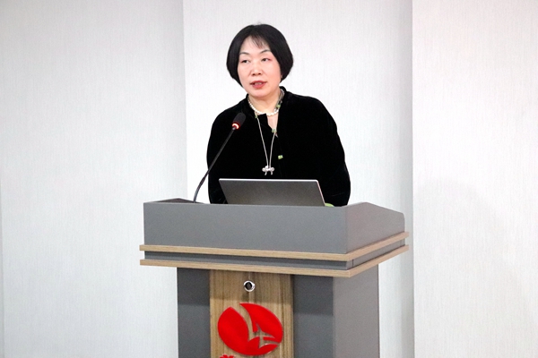 bed45d739f5b4bd2b606d360ef22f4d8.jpg IMG_1247.JPG