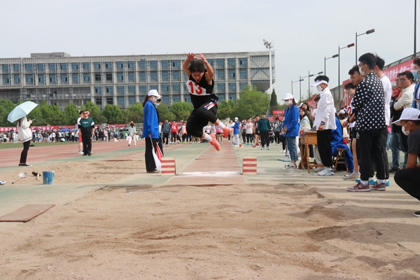 1c0f6641ab1e452e9822197e3ce52331.jpg IMG_7965.jpg