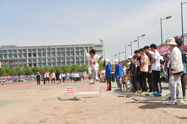 76ce0f133b6b4f59b8db1e4cc5febbd8.jpg IMG_7995.jpg