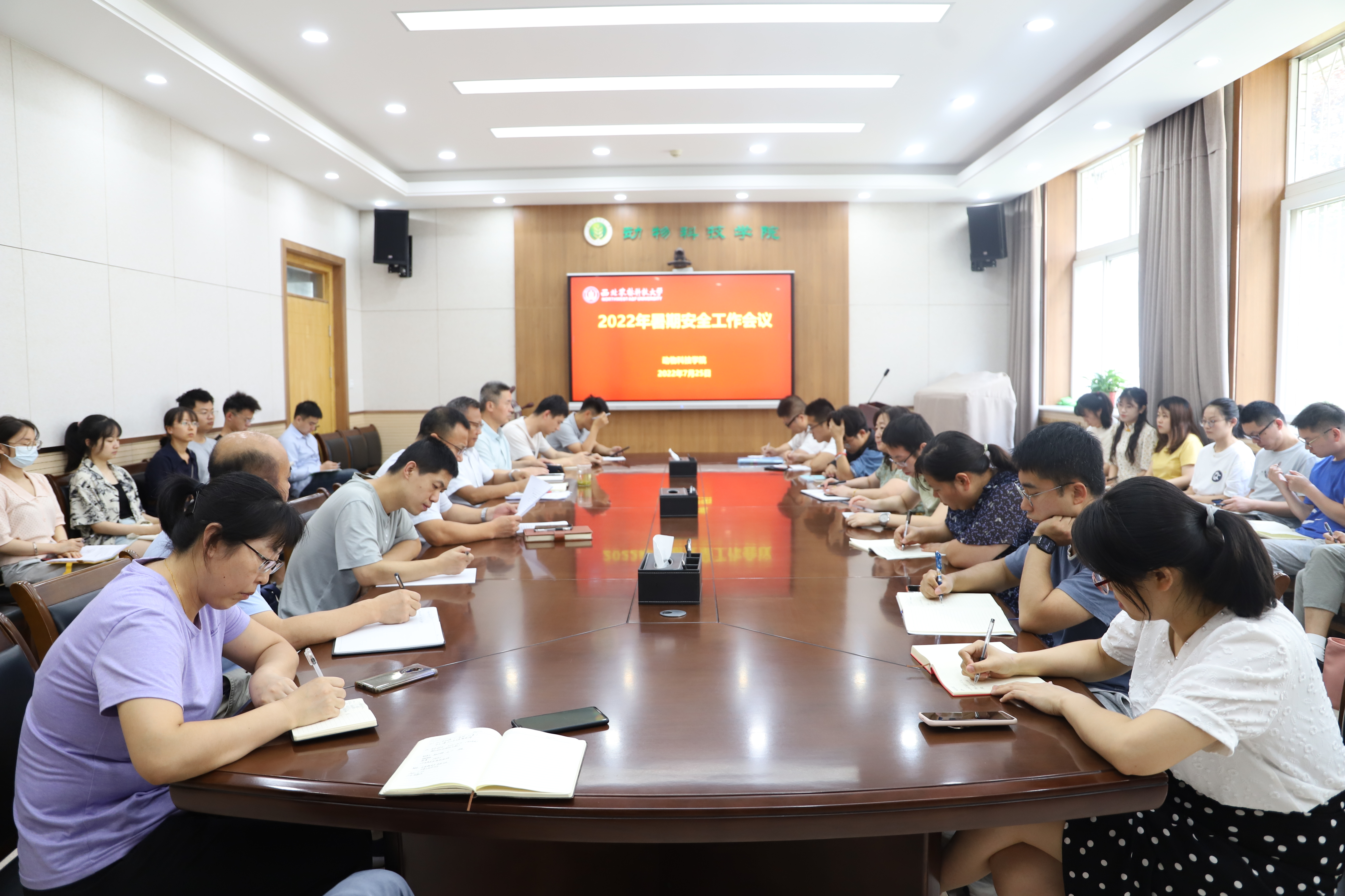 f78adcdd156547acbf40899cd9494e5b.jpg f78adcdd156547acbf40899cd9494e5b.jpg