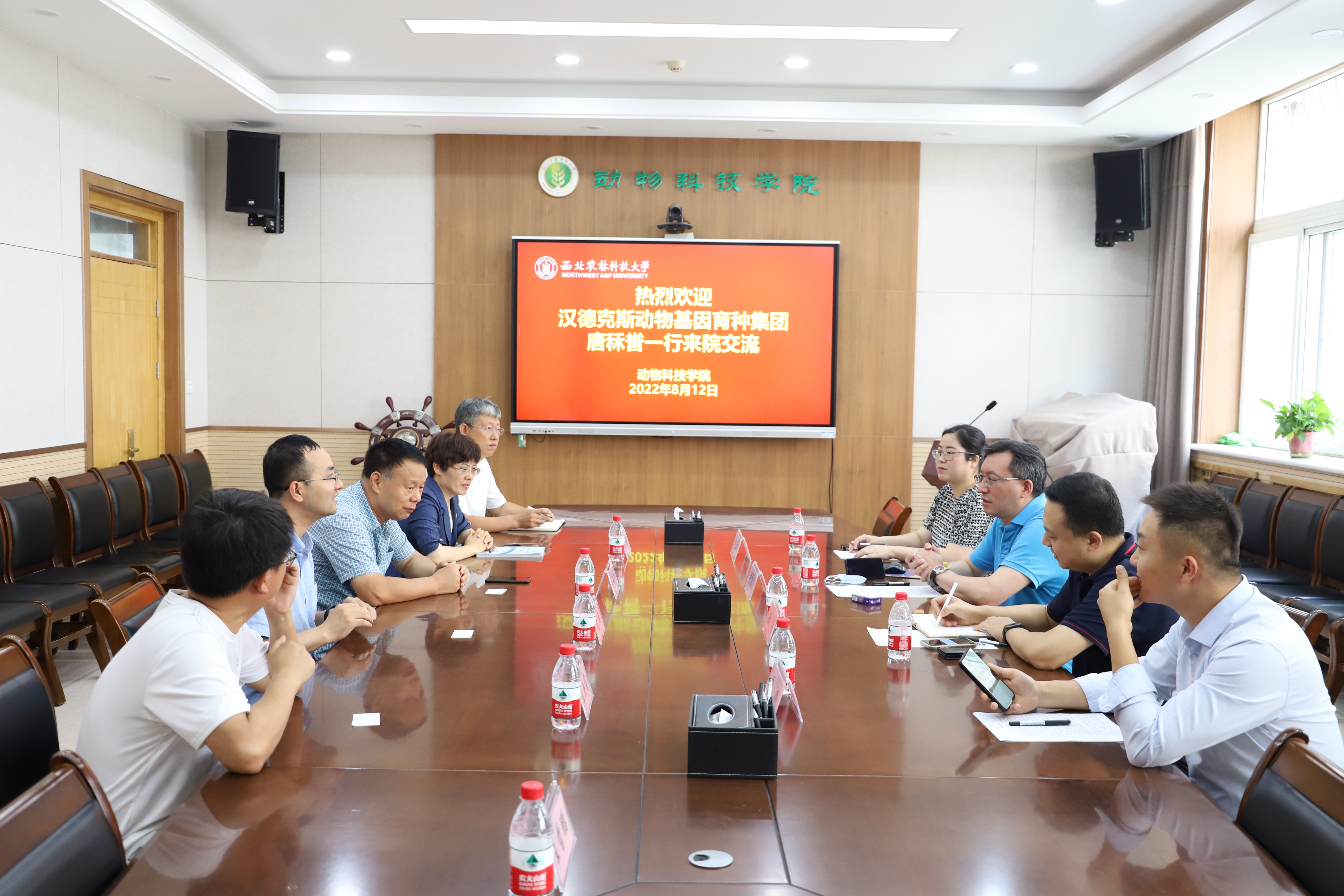 7445b2892a5544e09392d95b4eb14137.jpg 7445b2892a5544e09392d95b4eb14137.jpg