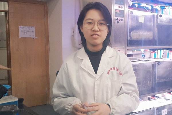 0811c2abc2034f92984ed74cab095624.jpg 张倩青.jpg