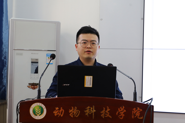 e13deba4adca4ae08ee24d2197894372.jpg IMG_9954.JPG