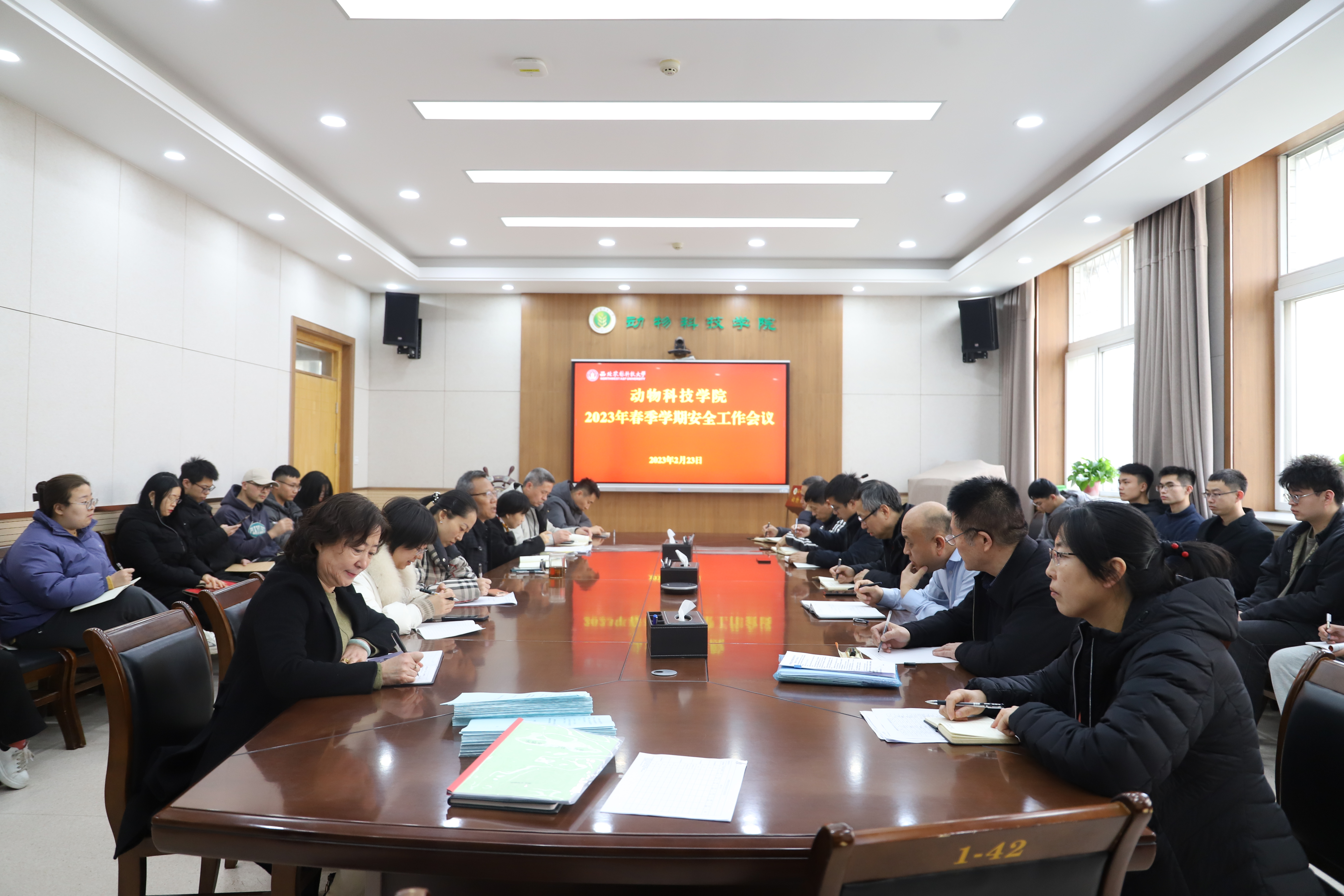 3fc685ae1a0f4e8c893664362bd07c20.jpg 3fc685ae1a0f4e8c893664362bd07c20.jpg