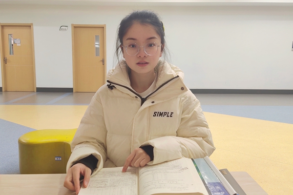 929b68ebeffb4a1ea1a592fab6e48d21.jpg 水产1901高霞霞_副本.jpg