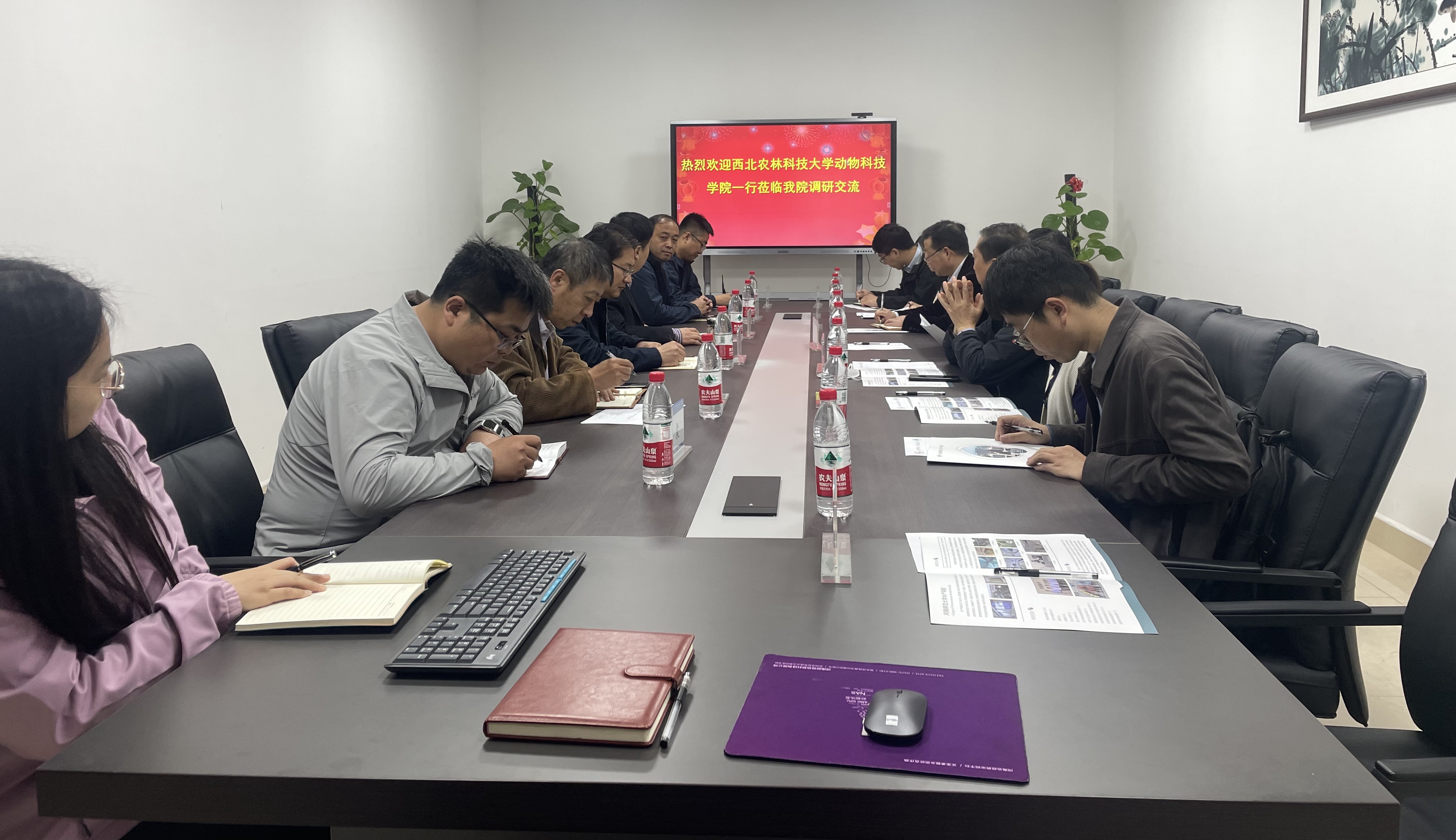 d9e84c780d40499e87c9ac9986dee671.jpg d9e84c780d40499e87c9ac9986dee671.jpg