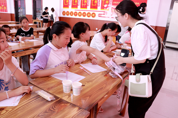 64a9f77440634de0b704ed6d74c72d40.jpg 03.jpg