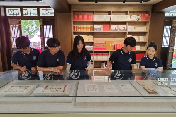 6818cd3a99dd4d6ebe16ef46f5e63659.jpg 图片六 红色历史文稿学习.jpg