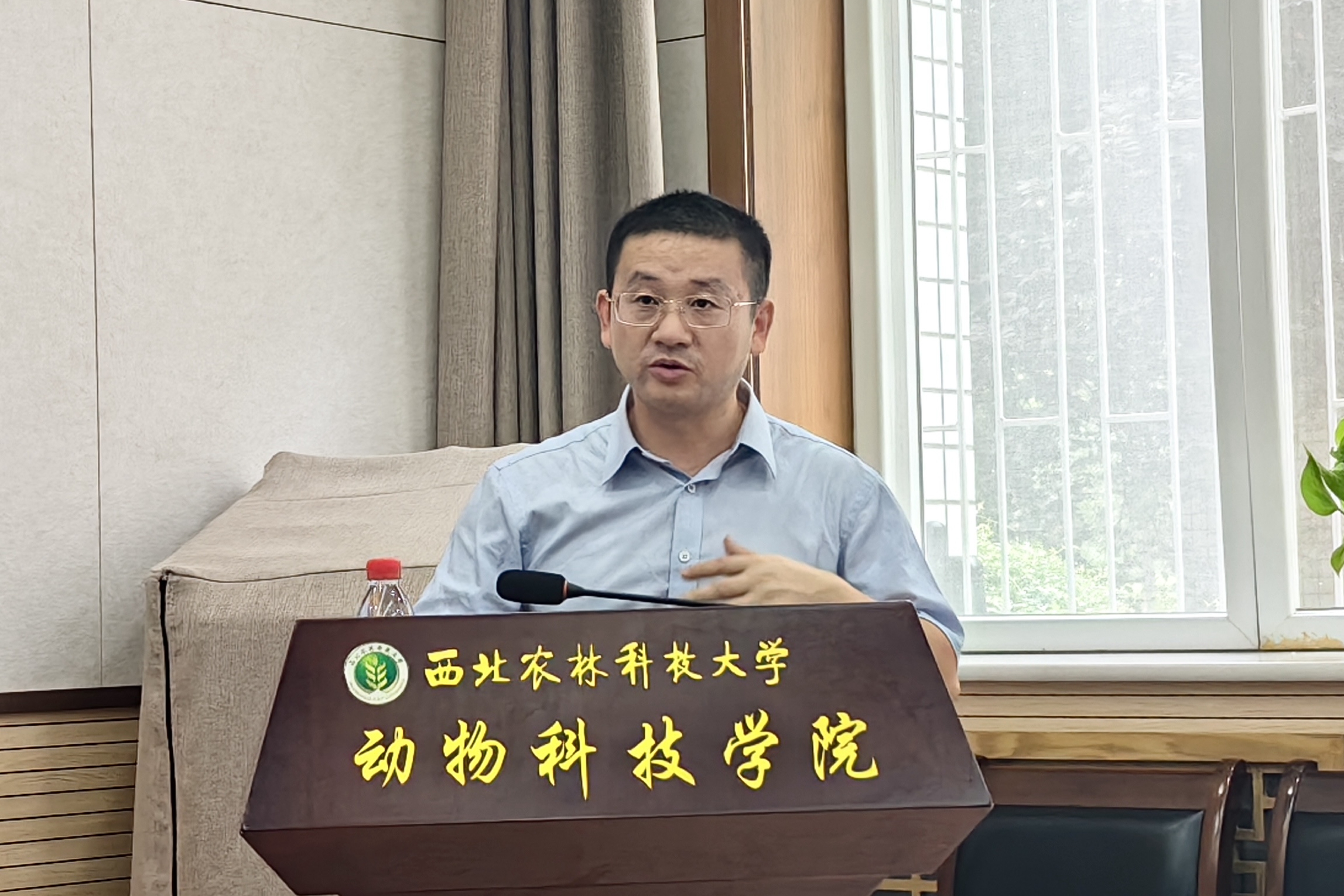 7160b2afa44e432c9b7cd975d0dee519.jpg 7160b2afa44e432c9b7cd975d0dee519.jpg